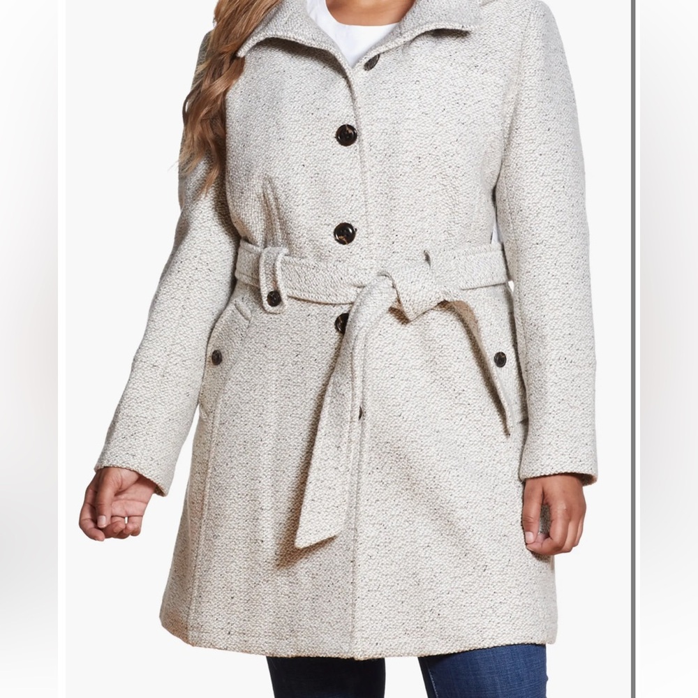 Gallery Women's Oatmeal Belted Coat